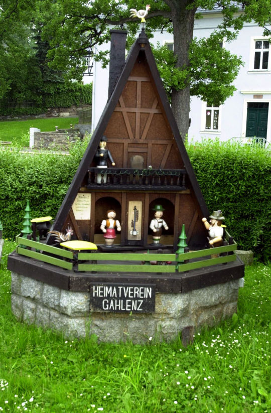 Dorfplatzdetail in Gahlenz