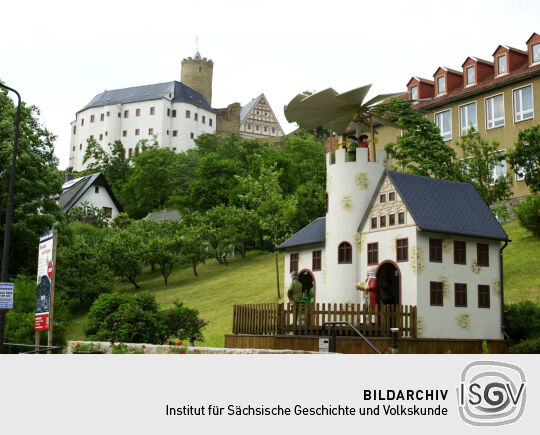 Ortsansicht in Scharfenstein mit Burg