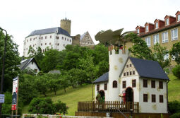 Bild: Ortsansicht in Scharfenstein mit Burg