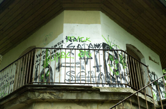 Teehhaus im Schlosspark Planitz