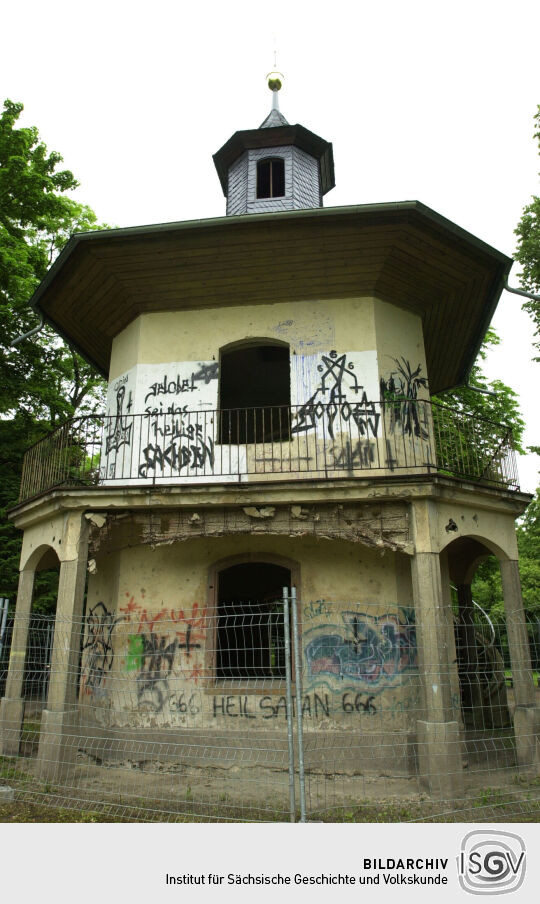 Teehhaus im Schlosspark Planitz