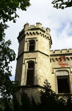 Bild: Ansicht des Schlosses Thierbach