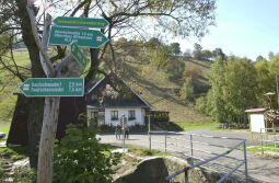 Bild: Grenzübergang zwischen Hora Svaté Kateřiny [Katharinenberg] und Deutschkatharinenberg