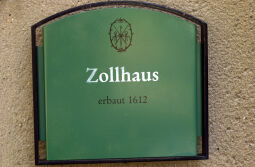 Bild: Informationstafel in Grünthal