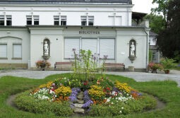 Bild: Ansicht des einstigen Rittergutes in Großschönau