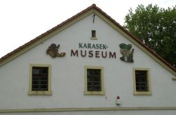 Bild: Ansicht des Karasek-Museums in Seifhennersdorf