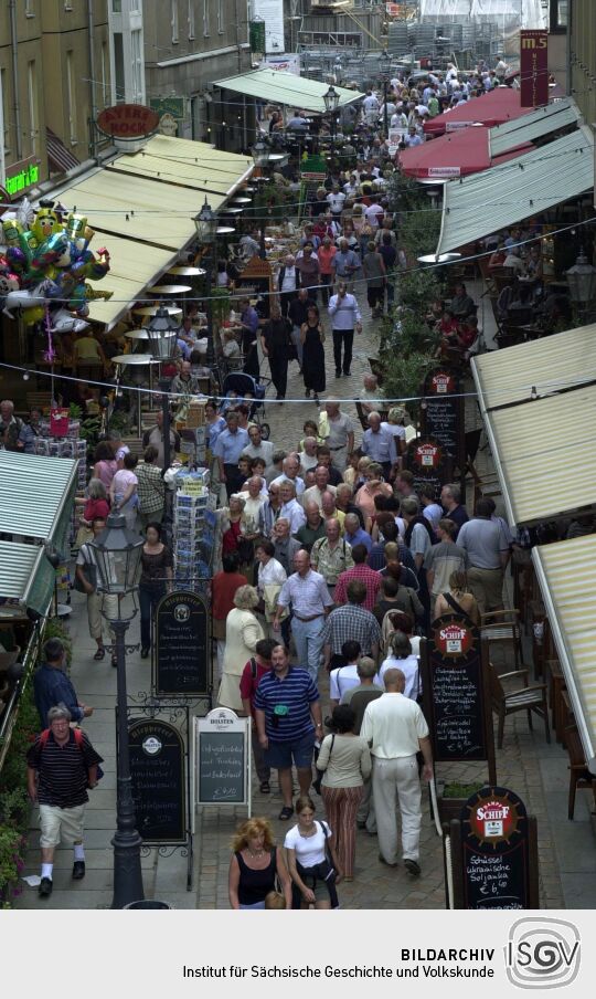 Ansicht des Dresdner Stadtfestes 2003