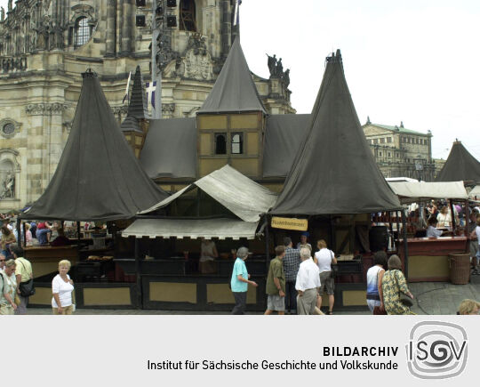 Ansicht des Dresdner Stadtfestes 2003