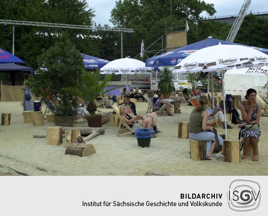 Ansicht des Dresdner Stadtfestes 2003