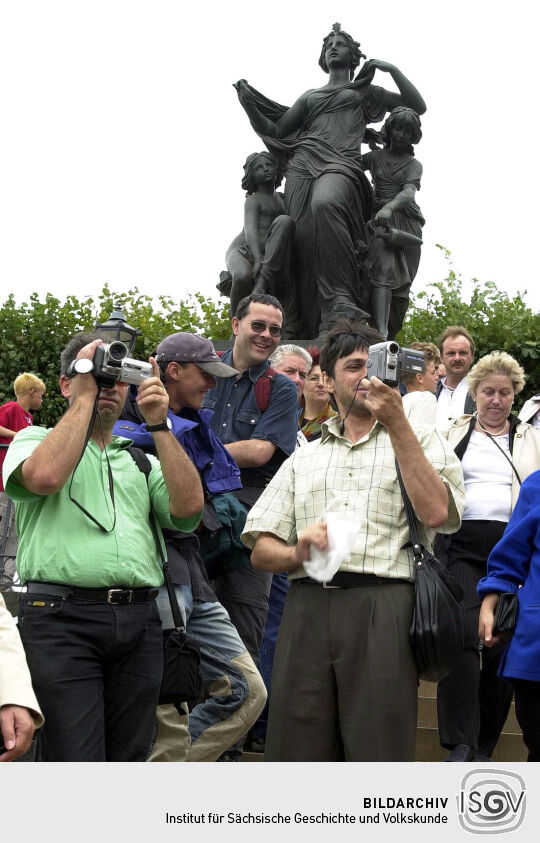 Ansicht des Dresdner Stadtfestes 2003
