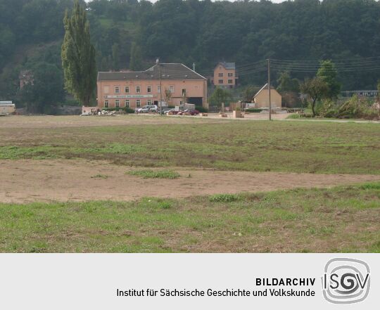 Bebauung im Elbtal bei Meißen, das "Zuessenhaus"