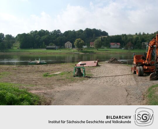 An der Elbfähre in Zadel