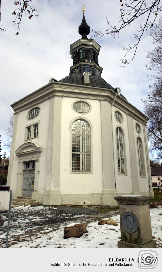 Ansicht der Kirche in Carlsfeld