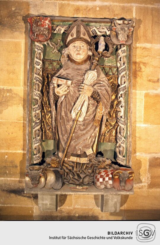Grabplatte im Dom zu Meißen