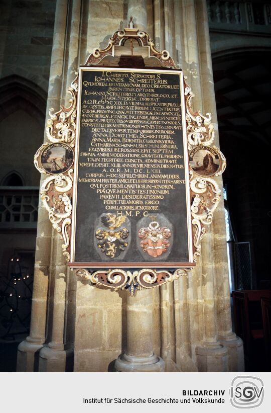 Grabplatte im Dom zu Meißen