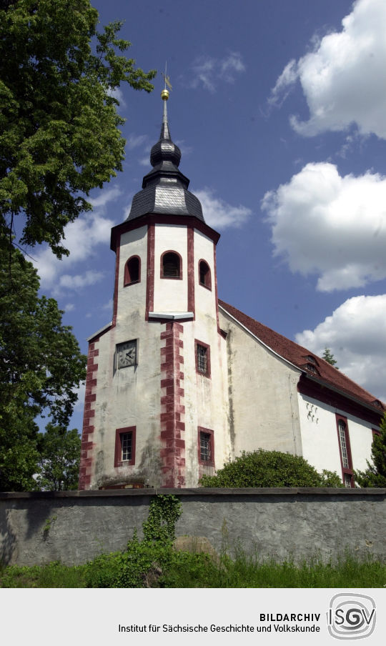 Ansicht der Kirche in Wachau