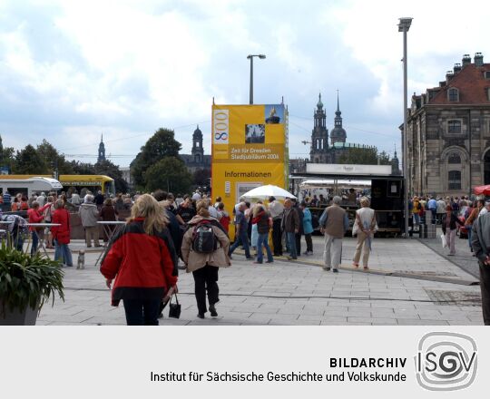 Festumzug zur 800-Jahr-Feier in Dresden