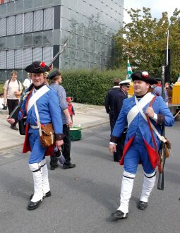 Bild: Festumzug zur 800-Jahr-Feier in Dresden