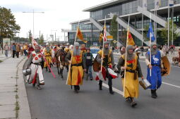 Bild: Festumzug zur 800-Jahr-Feier in Dresden