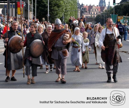 Festumzug zur 800-Jahr-Feier in Dresden