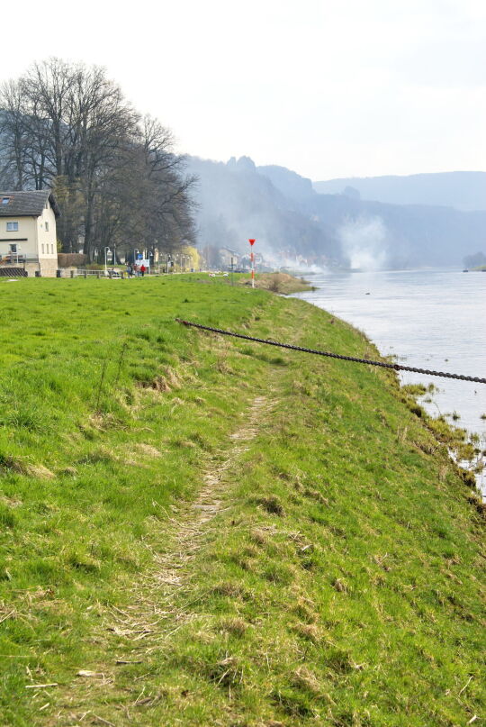 Landschaftsansicht der Elbe