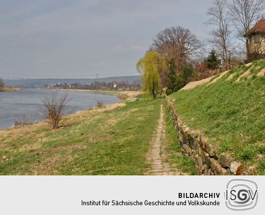 Landschaftsansicht der Elbe