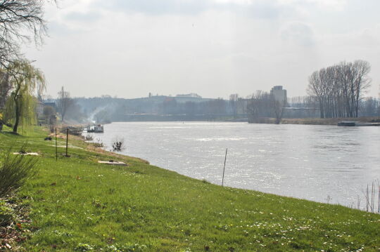 Landschaftsansicht der Elbe