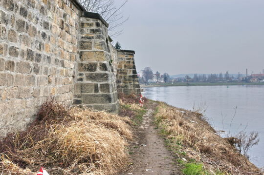 Landschaftsansicht der Elbe