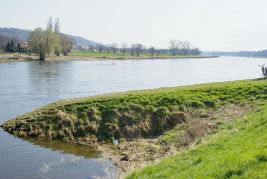 Landschaftsansicht der Elbe