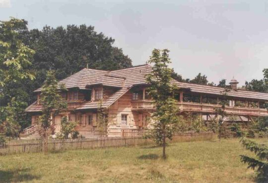 Holzhaus mit Laubengang in Boxberg/Bärwalde