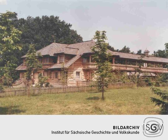 Holzhaus mit Laubengang in Boxberg/Bärwalde