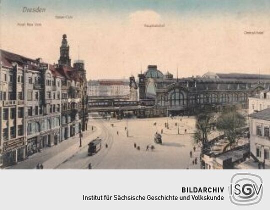 Postkartenansicht der Prager Straße mit Blick nach Süden zum Hauptbahnhof