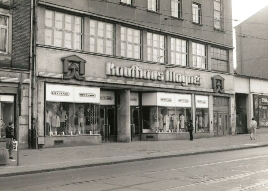 Ansicht des HO-Kaufhauses Magnet an der  Kesselsdorfer Strasse 11