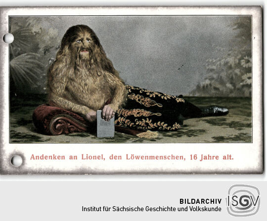 Postkarte: "Andenken an Lionel, den Löwenmenschen" - Vorderseite