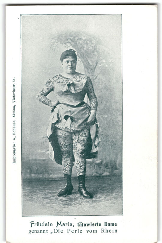 Postkarte: Fräulein Marie - Vorderseite