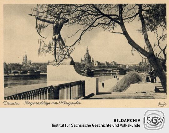 Bildpostkarte der Dresdner Altstadt