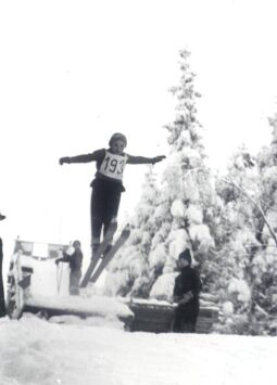 Bild: Jugendwettkampf im Skispringen in Bockau ?