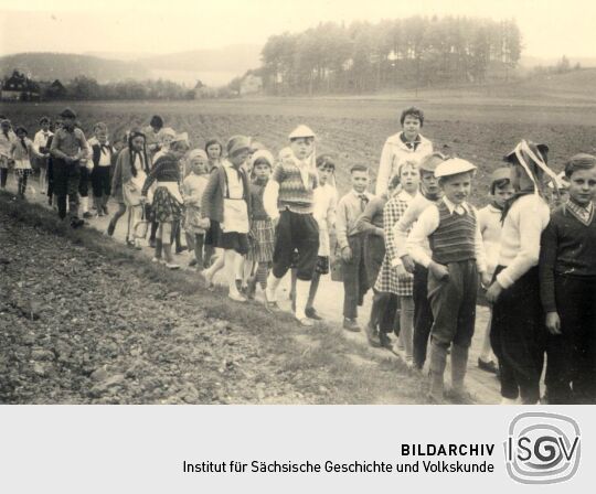 Festumzug zur 700-Jahr-Feier von Bockau (?)