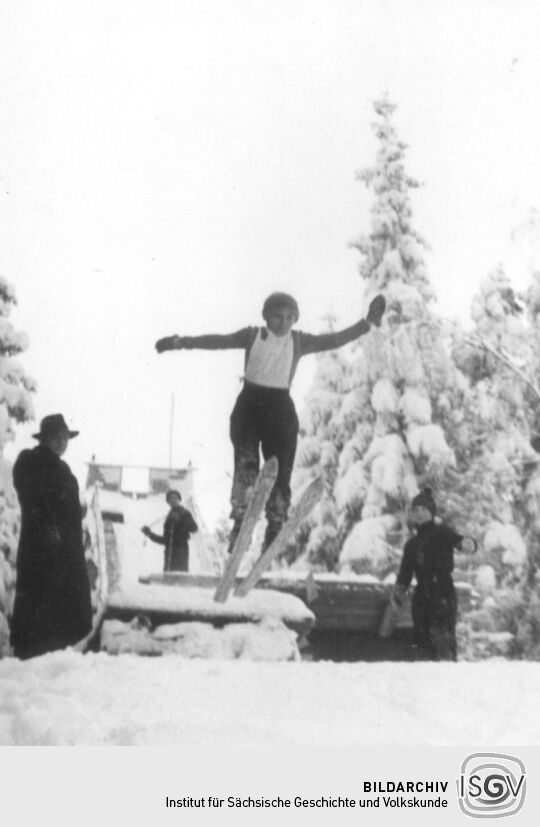 Jugendwettkampf im Skispringen in Bockau ?