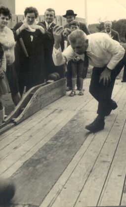 Bild: Feier zur Einweihung des Schulneubaus in Bockau (?)