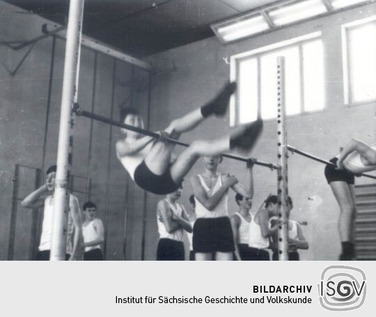 Sportunterricht in der Schule Bockau
