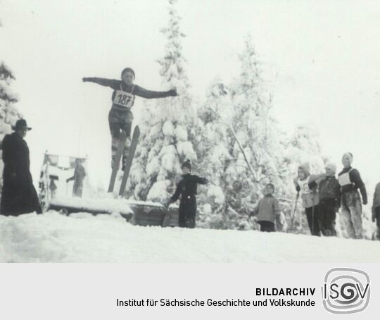 Jugendwettkampf im Skispringen in Bockau ?