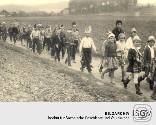 Festumzug zur 700-Jahr-Feier von Bockau (?)
