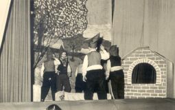 Bild: Theateraufführung in der Mittelschule Bockau