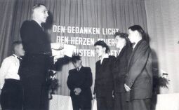 Bild: Jugendweihefeier 1958 in der Mittelschule Bockau