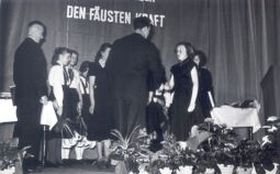 Bild: Jugendweihefeier 1958 in der Mittelschule Bockau