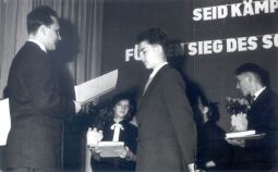 Bild: Jugendweihefeier 1958 in der Mittelschule Bockau