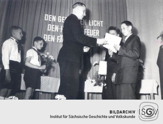 Jugendweihefeier 1958 in der Mittelschule Bockau