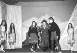 Bild: Theateraufführung in der Mittelschule Bockau
