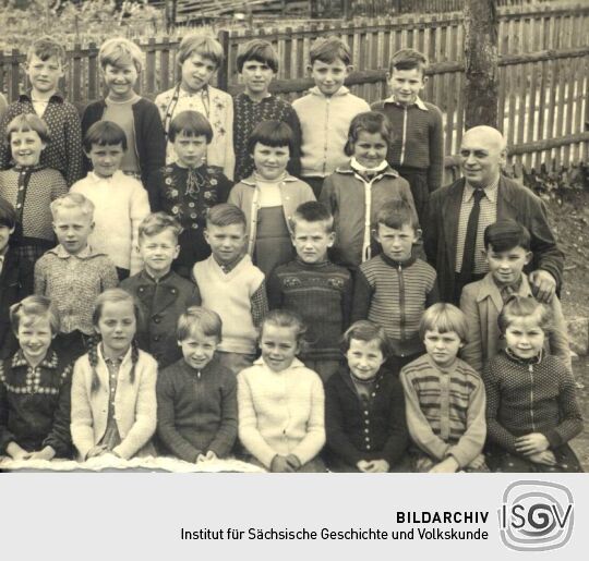 Klassenfoto von Schülern aus Bockau